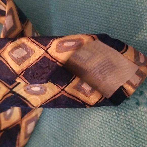 Tie Bundle - Picture 9 of 10